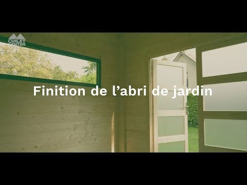 Finition de l’abri : lattes de finition, ancrages anti-tempête, poutres de support et ventilation