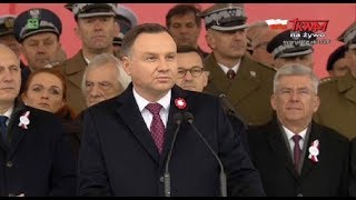 Przemówienie prezydenta RP Andrzeja Dudy na Placu Marszałka Józefa Piłsudskiego w Warszawie
