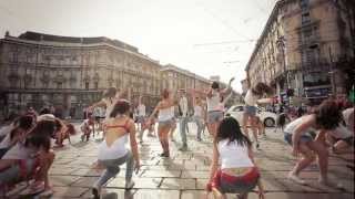 Alex Palmieri - TOUCH ME - Official video (Flash Mob Version)