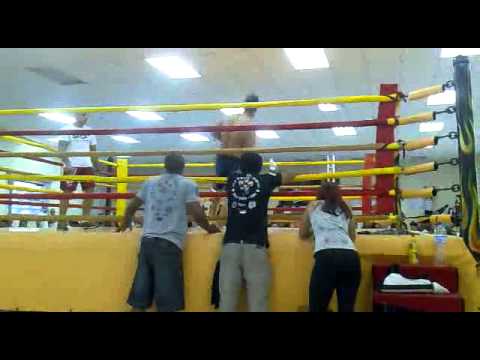 Luta Muay Thai Guilherme Ide (Japa)