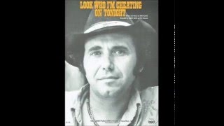 Bobby Bare - Look Who I&#39;m Cheating On Tonight