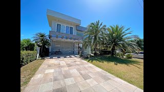 Vídeo 56 — Casa em Condomínio 4 Dormitório(s) Bairro Enseada