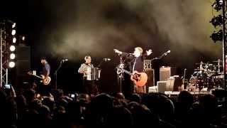 Flogging Molly - Whistles The Wind [HD] live