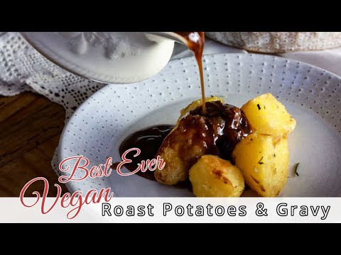 The BEST Roast Potatoes with Gravy + potato cutting SCIENCE