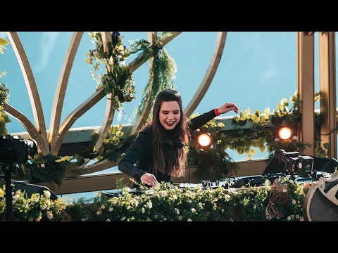 Amber Broos | Tomorrowland Winter 2024