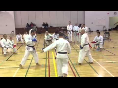 Wado Kai Kumite - Sensei Sandro Reffo VS Sensei Kevin Bowes
