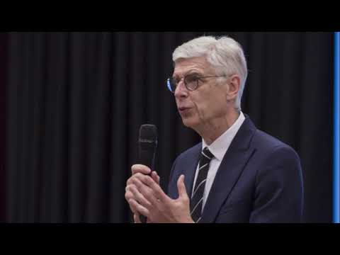 ARSENE WENGER INTERVIEW (IN RWANDA). ABOUT ARSENAL, MERCATO,AFRICAN FOOTBALL... B&B FM-UMWEZI