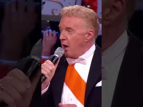 Andre Van Duin & Andre rieu #music #classicalmusic #violin #andrerieu#concert #livemusic #orchestra 