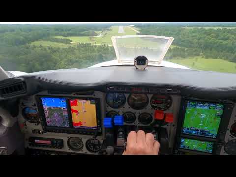 Beechcraft Baron 58P landing