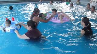 preview picture of video 'JEREMY JOICE JOSIAH FIRST SWIMMING'