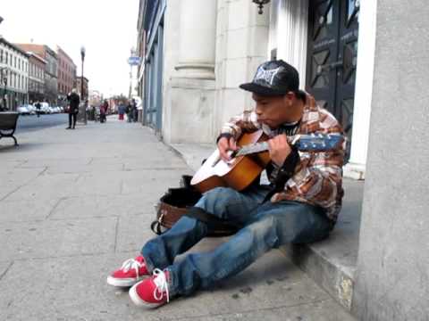 Street Performer Merrimack St., Lowell, Ma.
