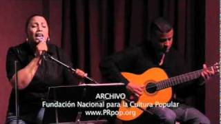 Aidita Encarnación canta 'La copa rota'