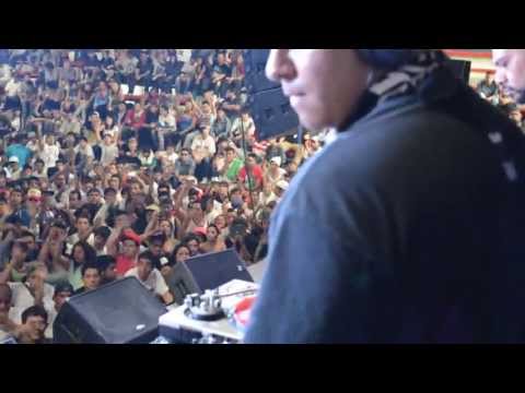 MC4 JACK ACZINO Y DJ HUEMAN EN LATINO AMERICA UNIDA