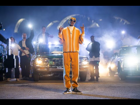 V2 New Monday Night Football anthem ft. Chris Stapleton, Cindy B Santana, and Snoop Dogg