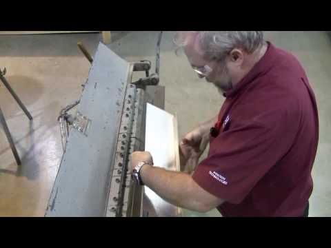 AVT 206 A&P Sheet Metal Class - P2 - Precision radiused bend on a brake