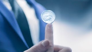 Connor&#39;s Coin Tricks in REAL LIFE ● Detroit: Become Human