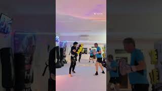 ムエタイミット #格闘技 #ストレス解消法 #ミット打ち
