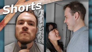 Download lagu Japanese Girlfriend Reacts To My Shave mp3