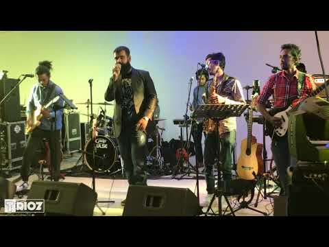 Mihindu ariayarathne - Mrs perera (Trioz live at Anniversary Night)