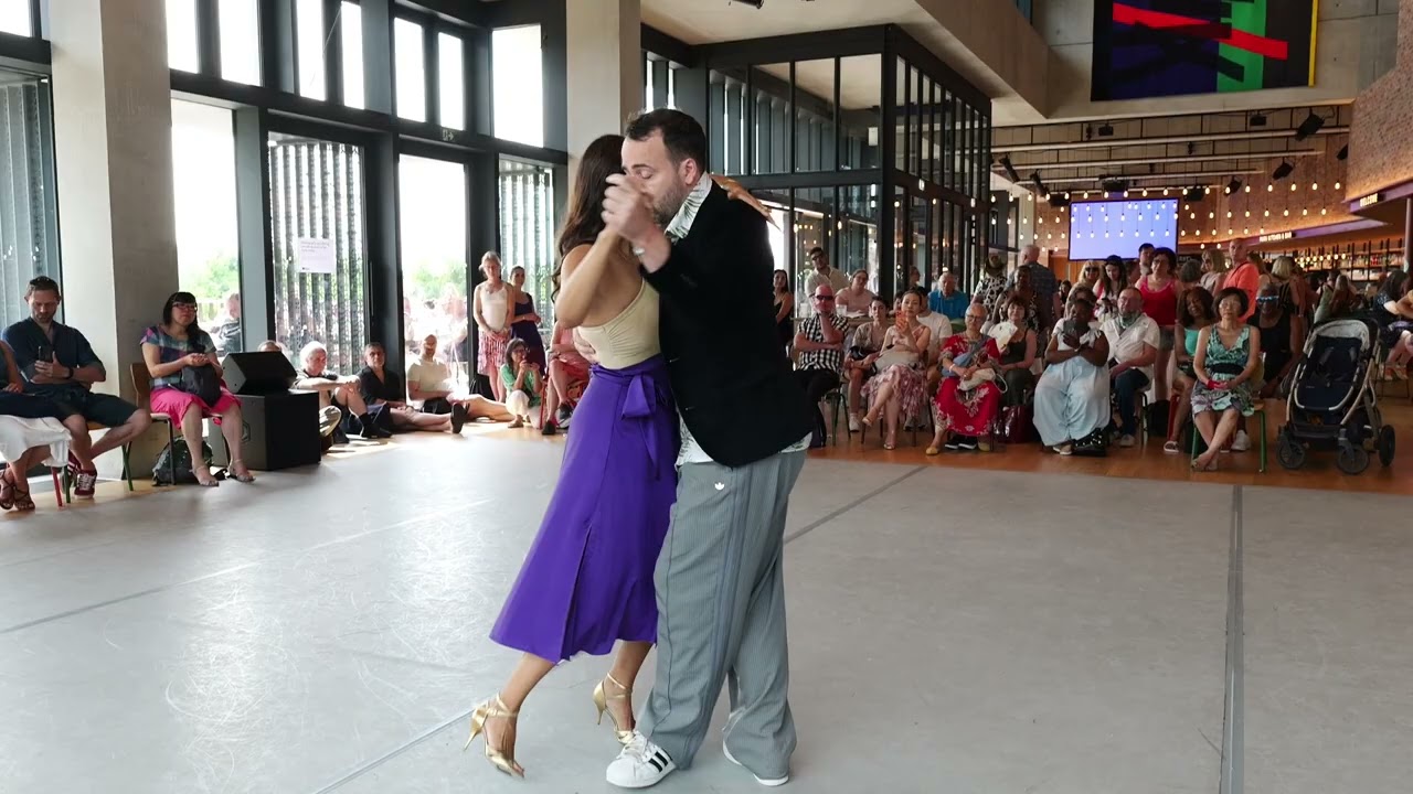 Hiba Faisal y Germain Cascales, performance 1, Sadler's Well East, 27th June 2026