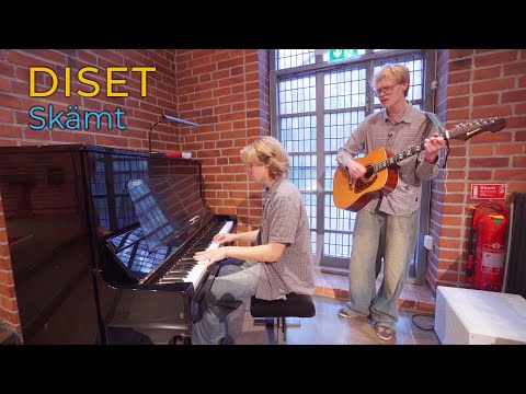 Diset - Skämt (Acoustic session by ILOVESWEDEN.NET)
