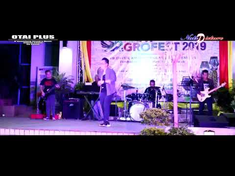 OTAI PLUS - Penasaran (live)