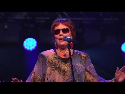 Menuets - koncerts ,, Dziesma ar ko tu sāksies?'' Dzintaru koncertzālē 2 daļa.