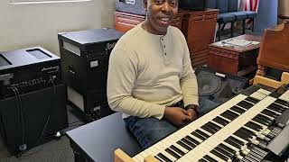 Video thumbnail for Viscount Legend, Leslie 3300, Hammond B3, Viscount SOUL, Vortex - Please listen through headphones. by Sacred Media One