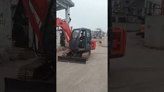 Bager goseničar Hitachi ZX60 naprodaj - Slika 4 | Machineryline SI Bager goseničar Hitachi ZX60 | Slika 4 - Machineryline
