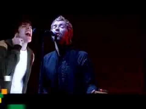 download lagu mp3 mp4 Tono Movil Coldplay, download lagu Tono Movil Coldplay gratis, unduh video klip Tono Movil Coldplay