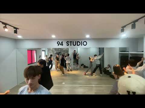 Phương Ly - Thích Thích- Artistry Demo