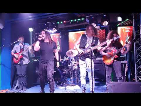 Giacomo Voli The Voice of Rock - mash up Caparezza+Limp Bizkit - live Bellot's Pub (CR)18/01/20