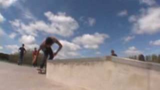 preview picture of video 'willits skatepark 2010'