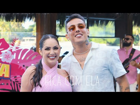 ELVIS E RAPHAELA SANTOS - FICA COM ELA  (CLIPE OFICIAL 2025) #brega #bregaromantico #bregão