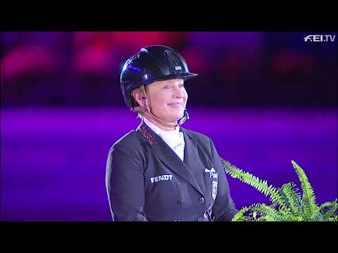 Siegerehrung FEI Dressage World Cup™ 2023/2024