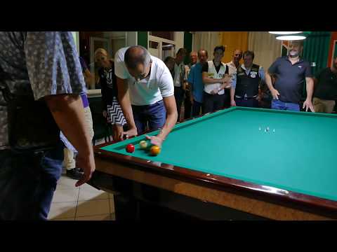 David  Martinelli .....   gioco a mano