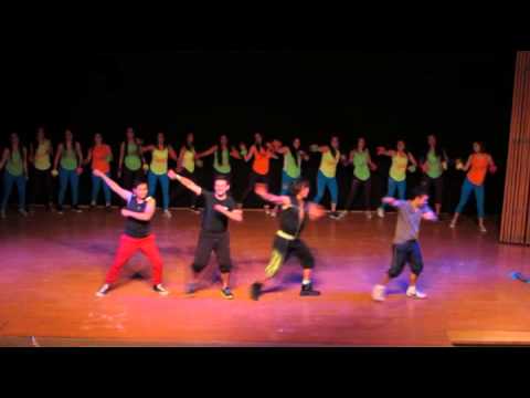 Zumba Gala FEN Otoño 2013 (7)