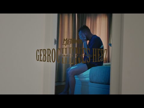 Mo-Torres - Gebrochenes Herz (Zimmer im Herbst) (Offizielles Musikvideo)