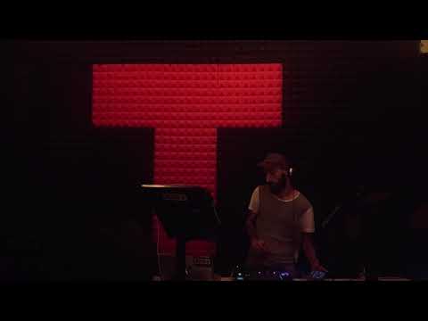 MNMT Live Stream - Petit Astronaute