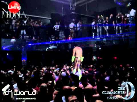 Living MDNA by The ClubNights 20121124 (03260 Music by Hector Fonseca)