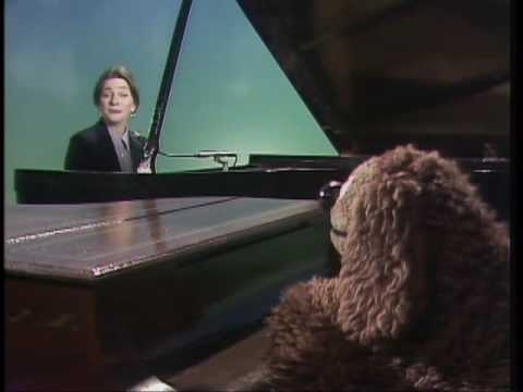 The Muppet Show: Judy Collins & Rowlf - "Do-Re-Mi"