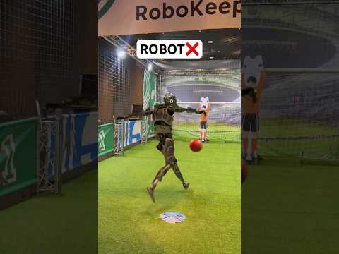 🤖Robot vs Human💪⚽️ #football #robot #viral
