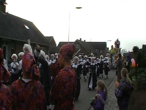 Venfluiters @ Optocht Langeveen 2011 (2)