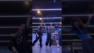 Download lagu 👣❤️‍🔥 Never Let go by JUNG KOOK ​⁠@BTS #neverletgo #jungkook #dance #ダンス #踊ってみた mp3