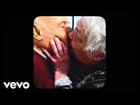 Assurditè - Bella storia (Official Video)