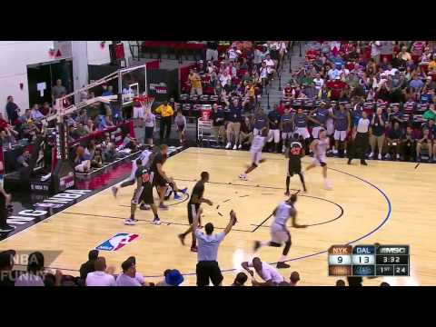 Eric Griffin Posterizes (Jim Ross Commentary)