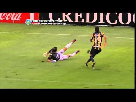 El agua también juega. Godoy Cruz 0 - Central 0. Fecha 4. Torneo Final 2014. Fútbol Para Todos