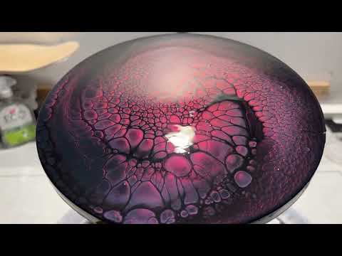 344. Sheleeart  Fluid Artist - Stuck Up Pigs - Spin Swipe - Check the colour shift!