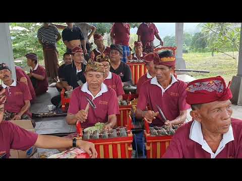 Busungbiu Angklung Banjar Kelod