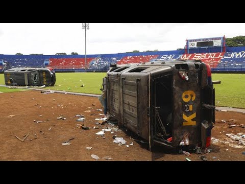 Massenpanik in indonesischem Stadion: Mehr als 120 Tote